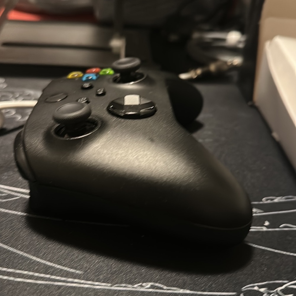Xbox controller - Picture 4 of 5